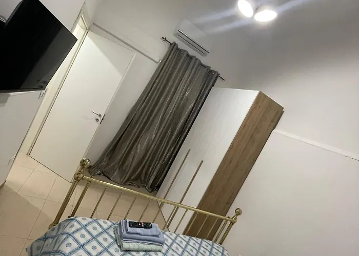 Maya's Sweet Apartment *